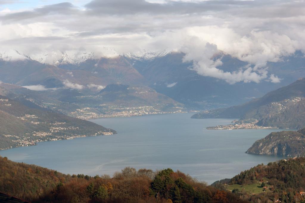 B&B Dei Laghi Magreglio Eksteriør billede